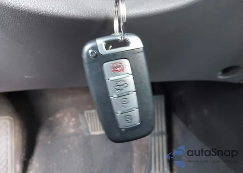 2013 Hyundai Sonata Hybrid Limited from USA, damaged, VIN KMHEC4A46DA051021